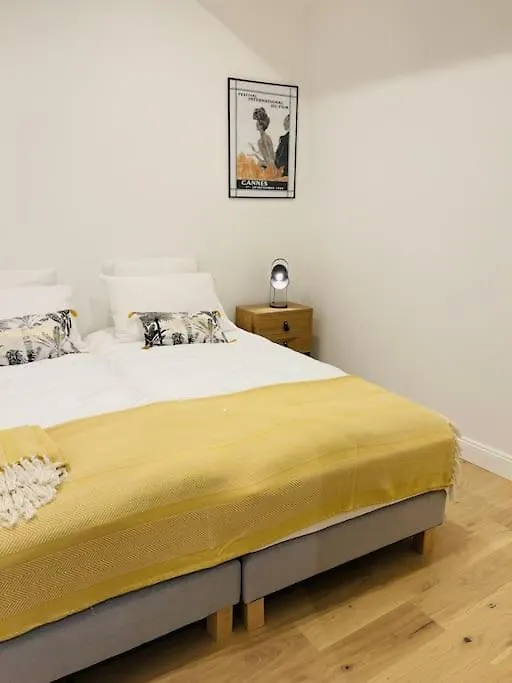 Vila Le Borniol By Connexion Cannes Francie