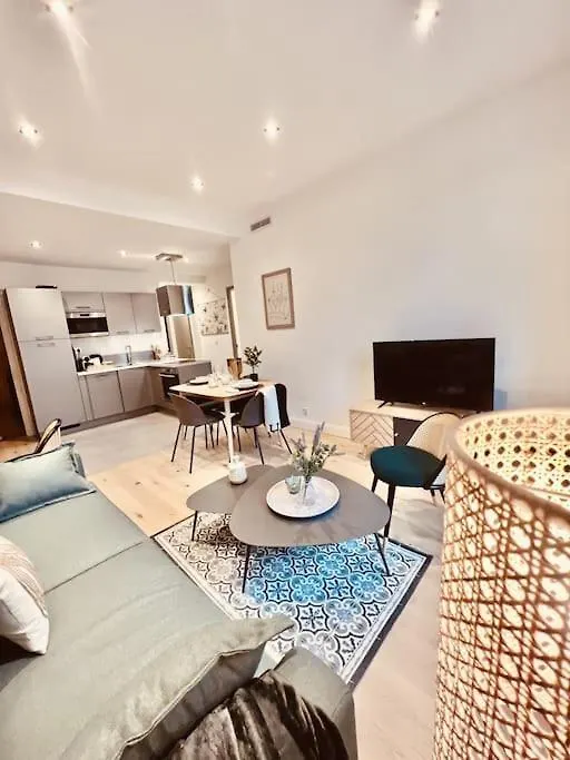Lodge Le Borniol By Connexion Villa Cannes France